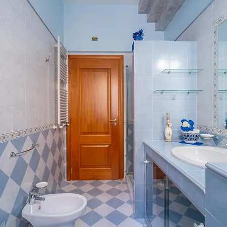 Blu Cobalto Apartment Avola